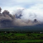 Volcano ash cloud pareidolia