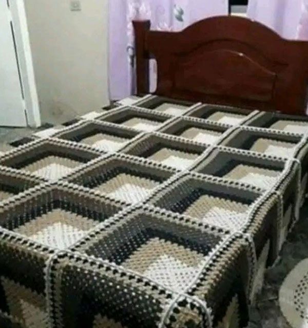 Lego bed
