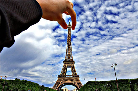 Eiffel Tower forced perspective photo