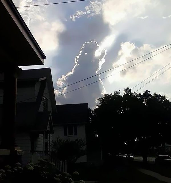 This Godzilla cloud is a case of pareidolia