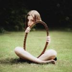 Invisible - viral photo of girl with mirror